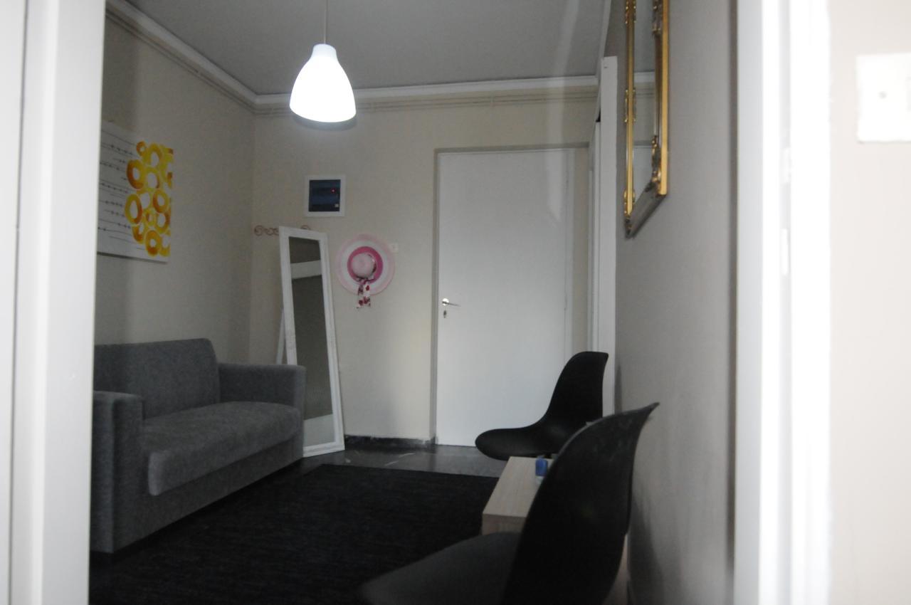 Kinetta Apartments Agioi Apostoloi  Exteriör bild