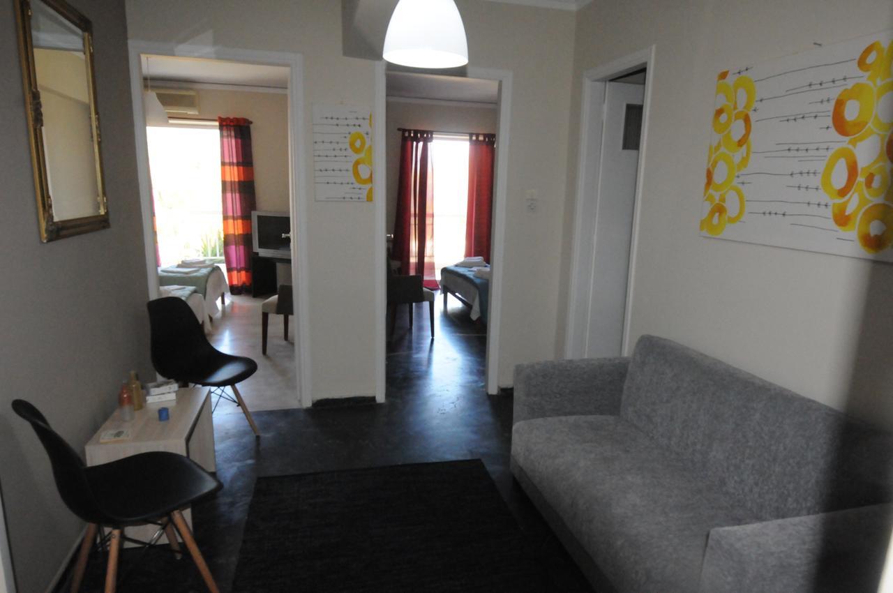 Kinetta Apartments Agioi Apostoloi  Exteriör bild